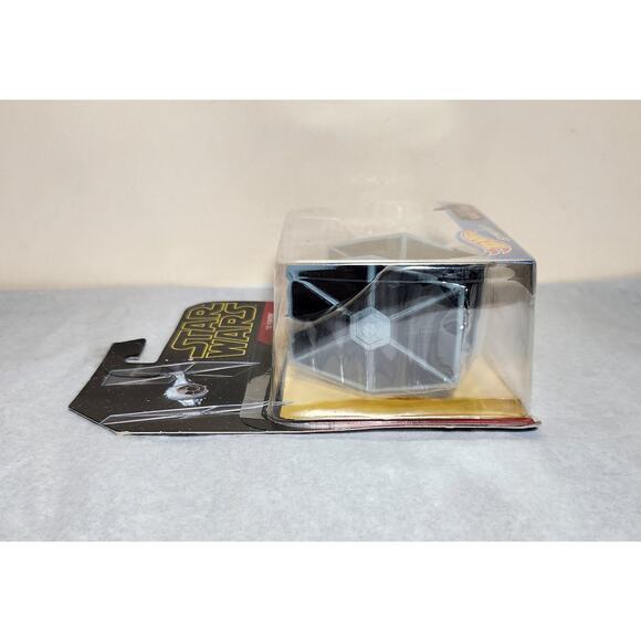 Hot Wheels Starships Star Wars Tie Fighter With Flight Stand 2018 New Sealed - Picture 4 of 7